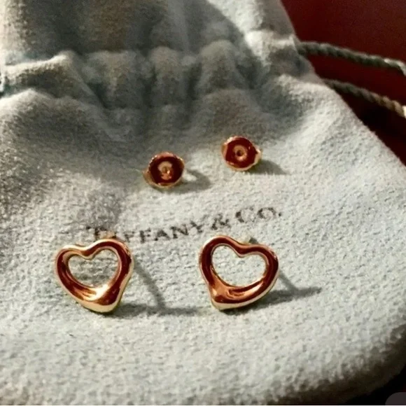EUC Tiffany & Co 18KT Gold Open Heart Elsa Peretti Stud Earrings - Picture 1 of 4